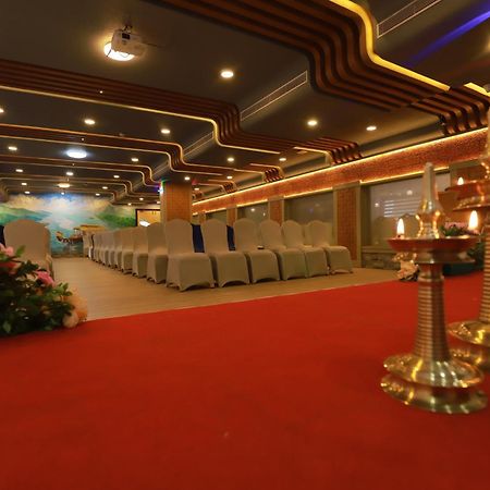 Bhavanam Regency Guruvayoor Guruvāyūr エクステリア 写真
