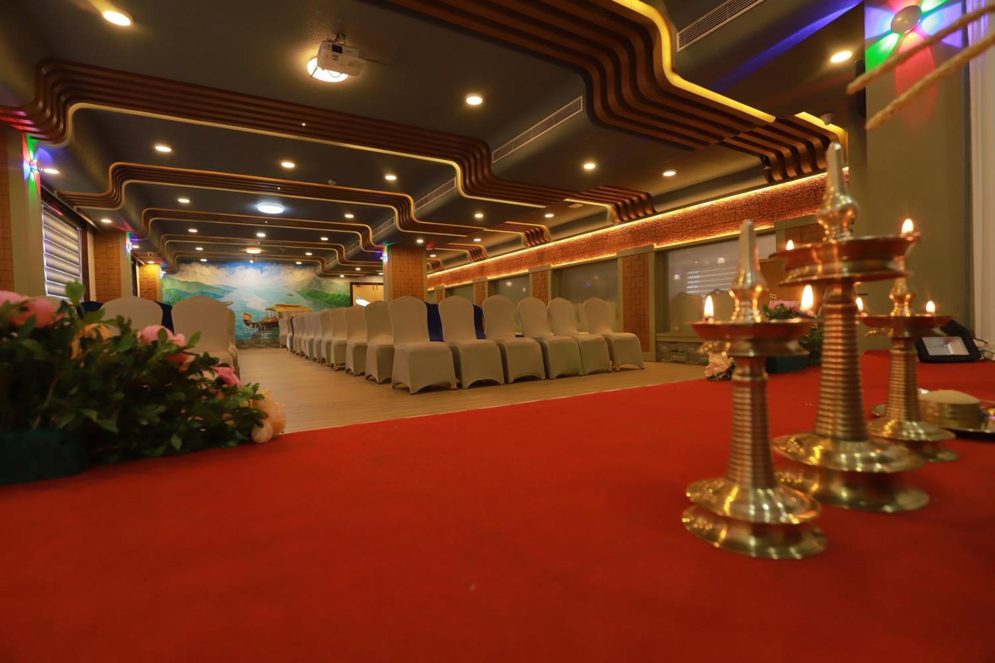 Bhavanam Regency Guruvayoor Guruvāyūr エクステリア 写真