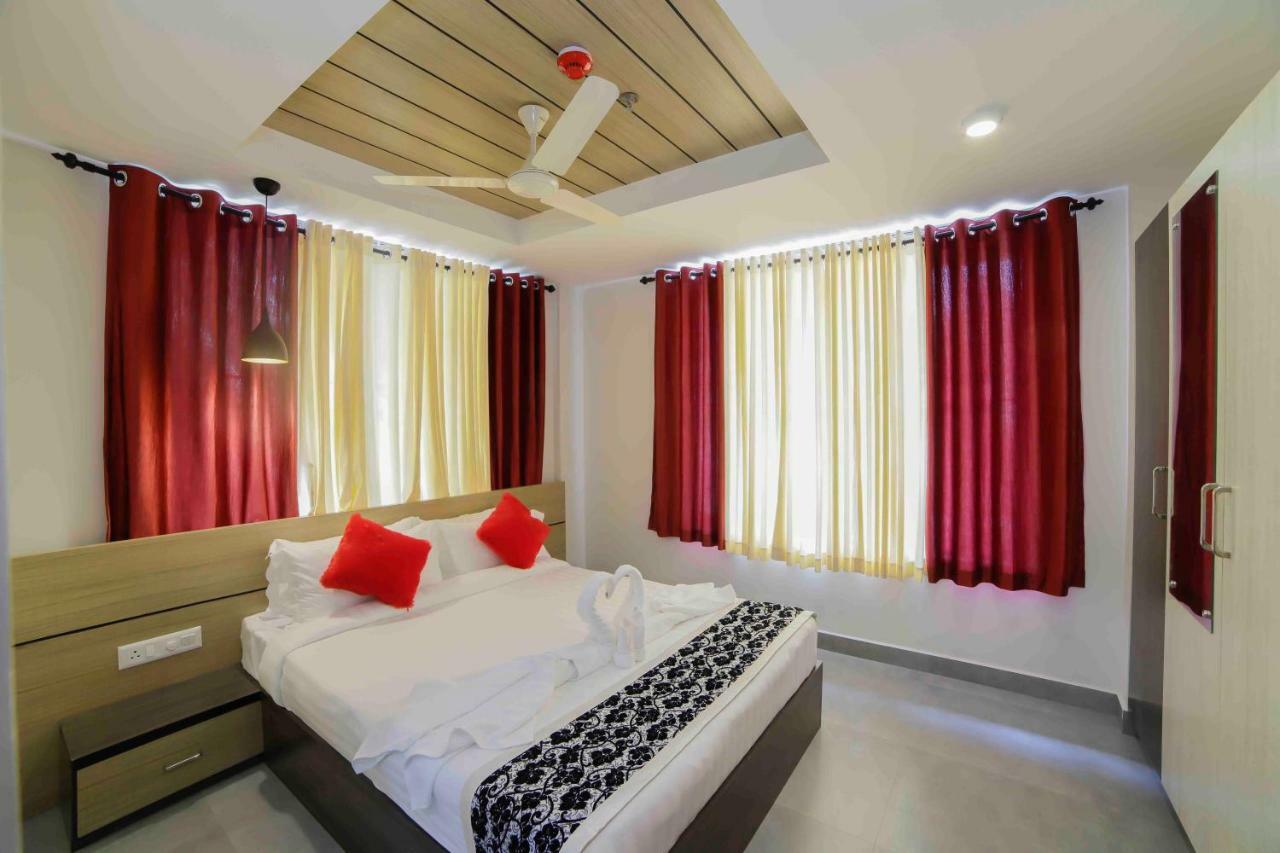 Bhavanam Regency Guruvayoor Guruvāyūr エクステリア 写真