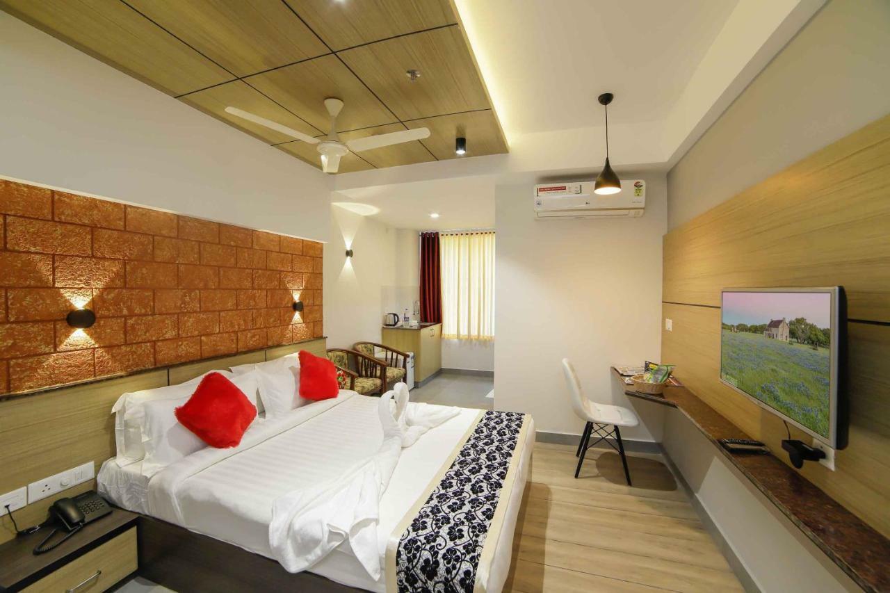 Bhavanam Regency Guruvayoor Guruvāyūr エクステリア 写真